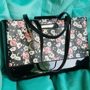 (SOLD)   Pretty in pink tote